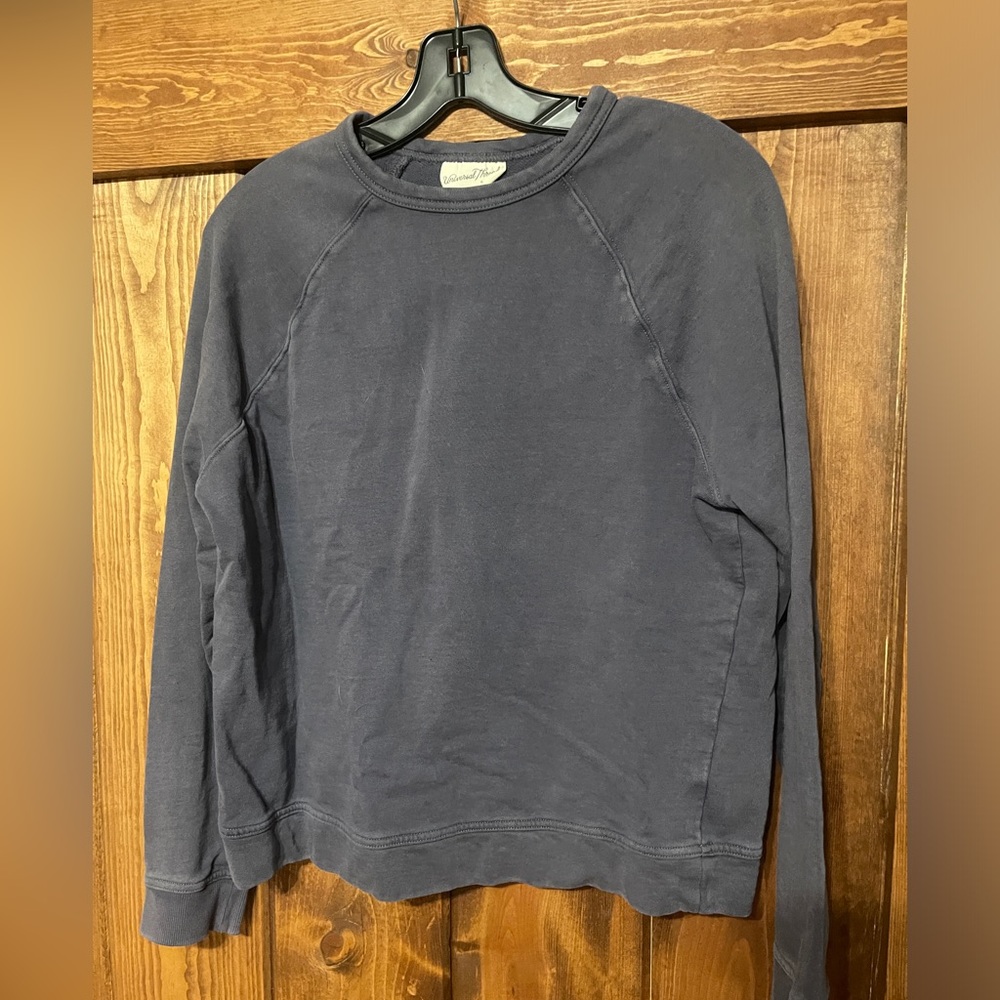 Old Navy pullover
